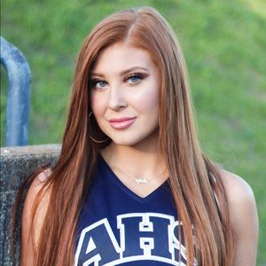 Meet your Posher, Crystal